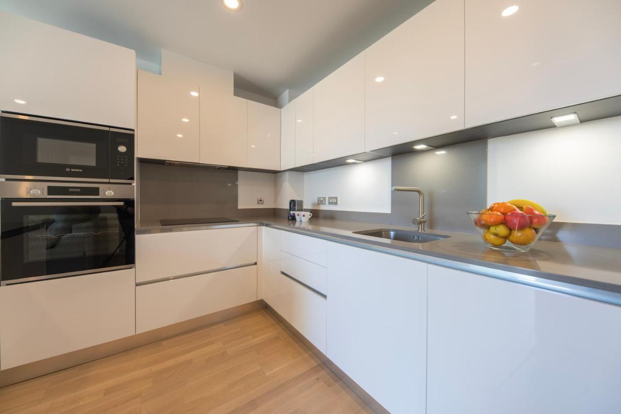 Brand New Luxury 1 Bed 2 Bath Apartment - Spa & Pool Gibraltar Exterior photo